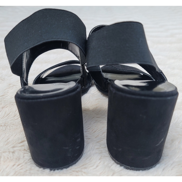 Unisa Audrey Black Block Heel Sandals - Picture 13 of 16